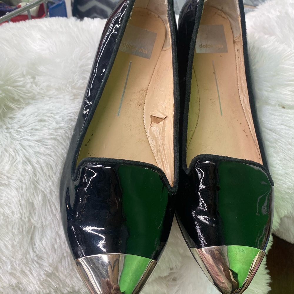 Dolce Vita Black and Green Flats with Patent Leather Finish